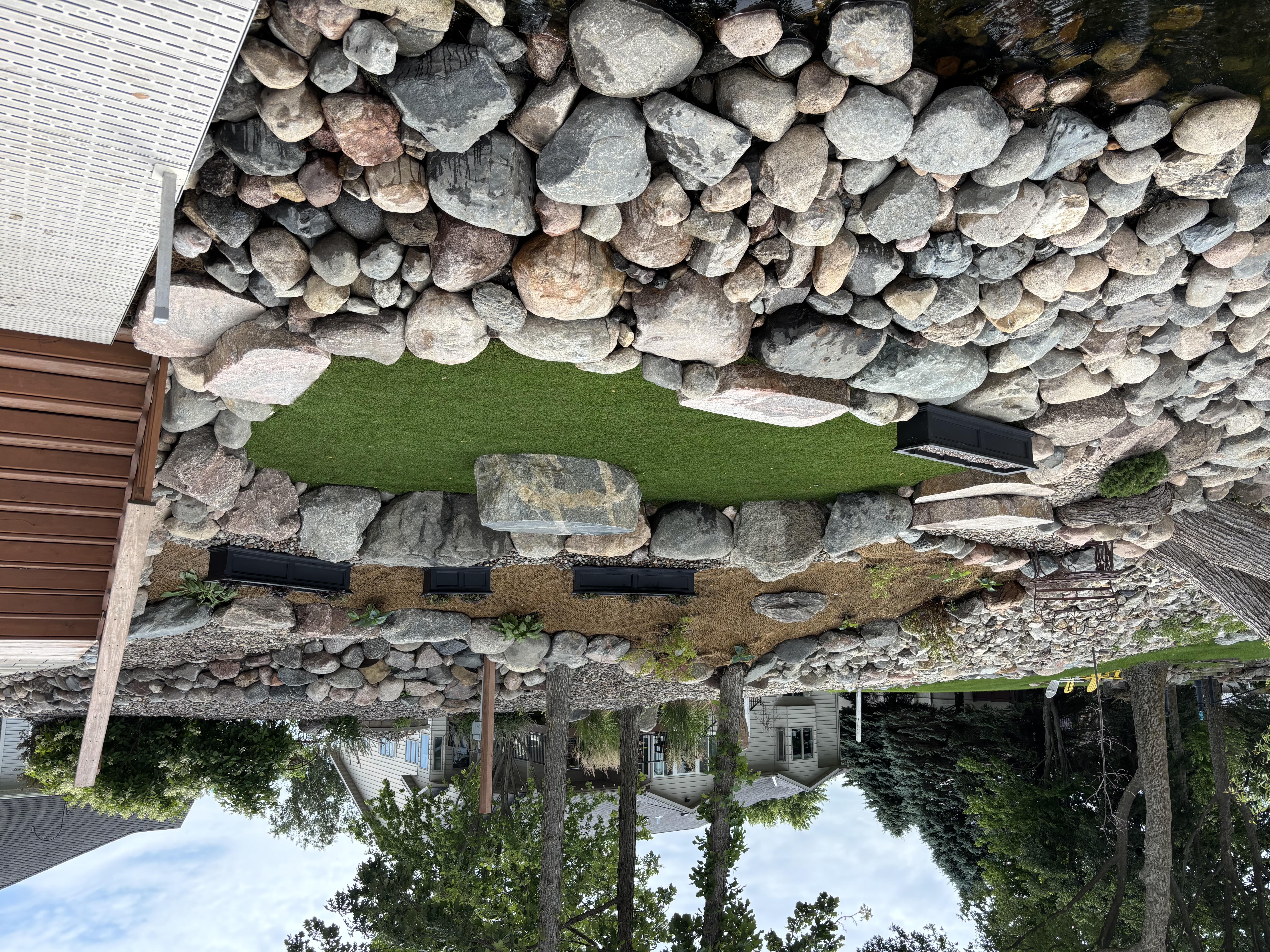 Shoreline sitting area